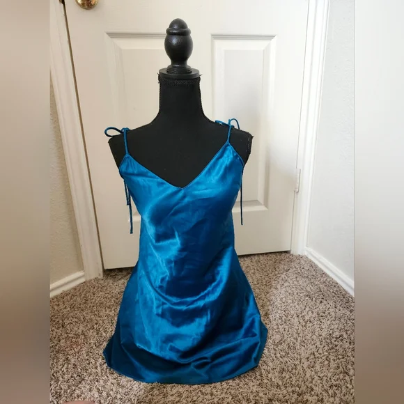 Victoria's Secret Blue Teal Satin Slip Mini Dress Chemise XS - Picture 9 of 11